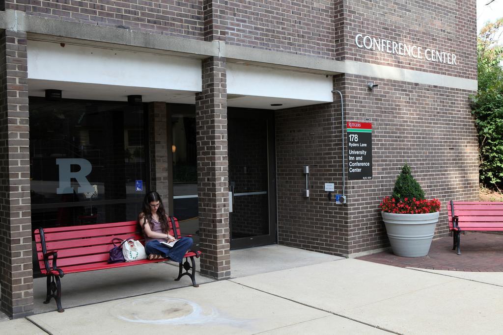 Rutgers University Inn And Conference Center นิวบรันสวิก ภายนอก รูปภาพ